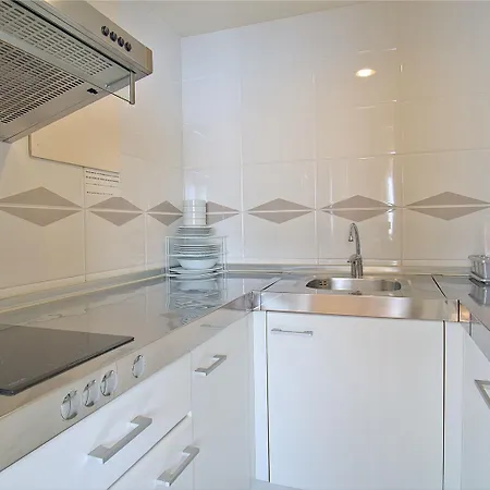 酒店 巴塞罗那雅典娜公寓式酒店 4*